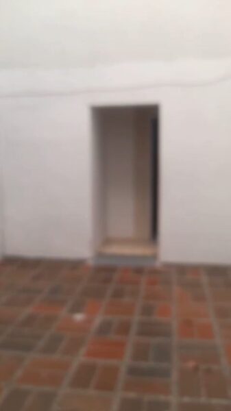 MEDELLIN LAURELES, VENDO CASA LOTE ESQUINERA