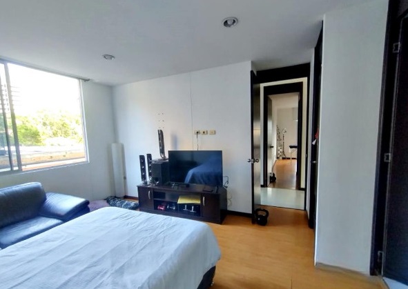 APARTAMENTO EN VENTA EN EL POBLADO, SECTOR LOS BALSOS