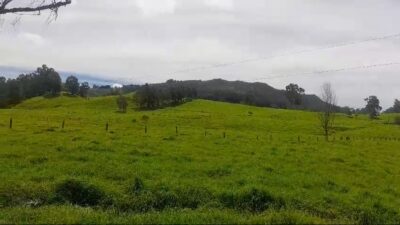 LOTE EN VENTA A TRES CUADRAS DEL PARQUE DE SAN PEDRO DE LOS MILAGROS