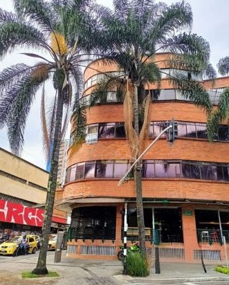 EDIFICIO EN VENTA EN LA GLORIETA DEL TEATRO PABLO TOBON URIBE