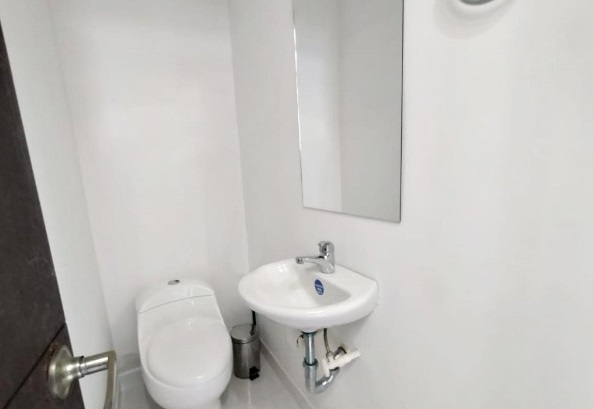 APARTAMENTO EN VENTA EN EL POBLADO, SECTOR LOS BALSOS