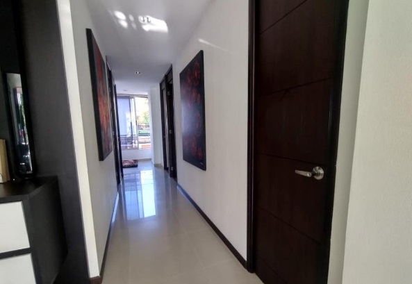 APARTAMENTO EN VENTA EN EL POBLADO, SECTOR LOS BALSOS