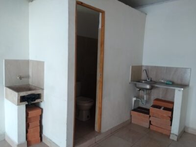 MEDELLIN BOSTON VENDO CASA CON AIRE PARA CONSTRUIR