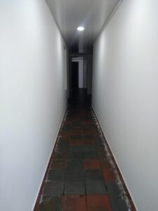 MEDELLIN BOSTON VENDO CASA CON AIRE PARA CONSTRUIR