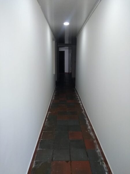 MEDELLIN BOSTON VENDO CASA CON AIRE PARA CONSTRUIR