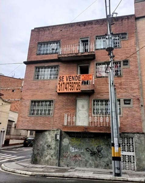 EDIFICIO EN VENTA EN BOSTON CON 24 APARTA ESTUDIOS