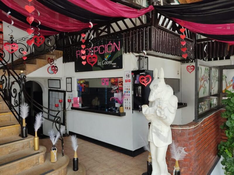 MEDELLIN VENDO EL MOTEL LOS COLORES