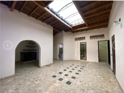 PRADO CENTRO MEDELLIN VENDO CASA