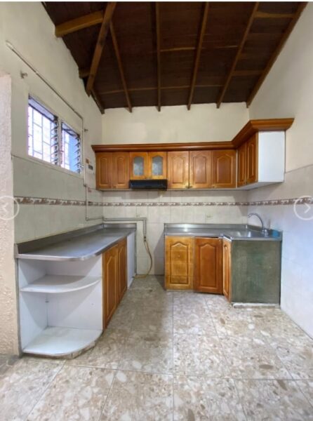 PRADO CENTRO MEDELLIN VENDO CASA