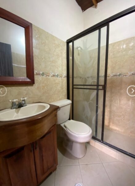 PRADO CENTRO MEDELLIN VENDO CASA