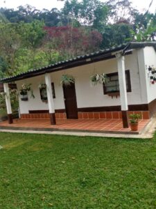 BARBOSA ANTIOQUÍA FINCA EN VENTA