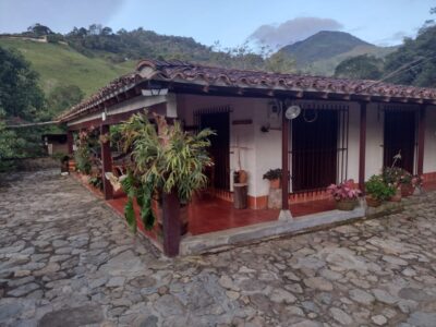 BARBOSA ANTIOQUÍA FINCA EN VENTA
