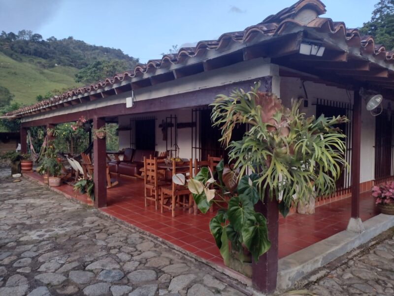 BARBOSA ANTIOQUÍA FINCA EN VENTA
