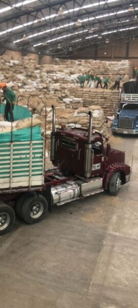 BODEGA EN VENTA EN MOSQUERA BOGOTÁ CON UNA BASCULA DE 80 TONELADAS
