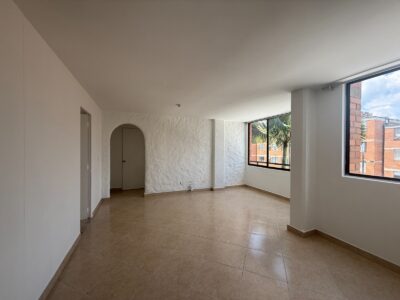 APARTAMENTO EN VENTA EN LA LOMA DEL INDIO MEDELLIN